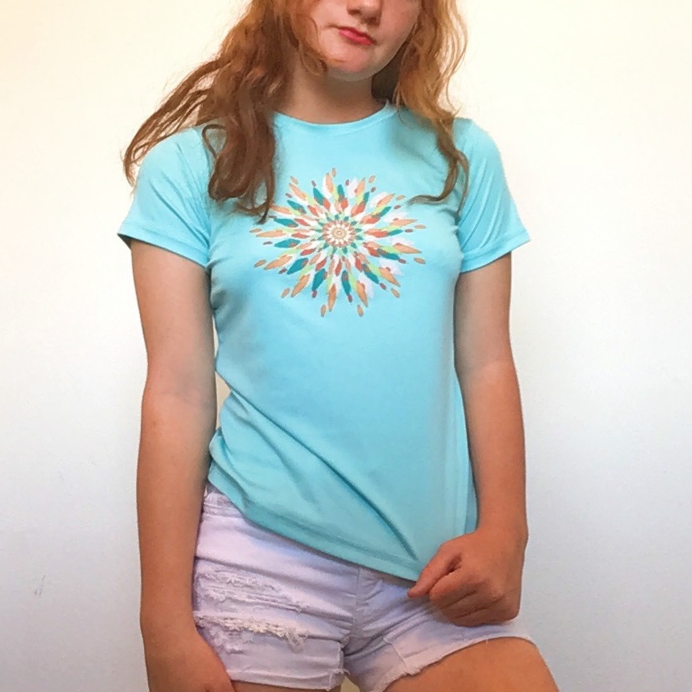 Columbia girls athletic wicker tee shirt